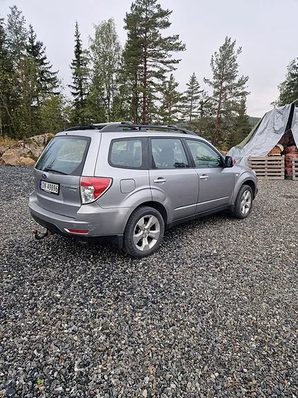 Subaru Forester 2010 photo 4