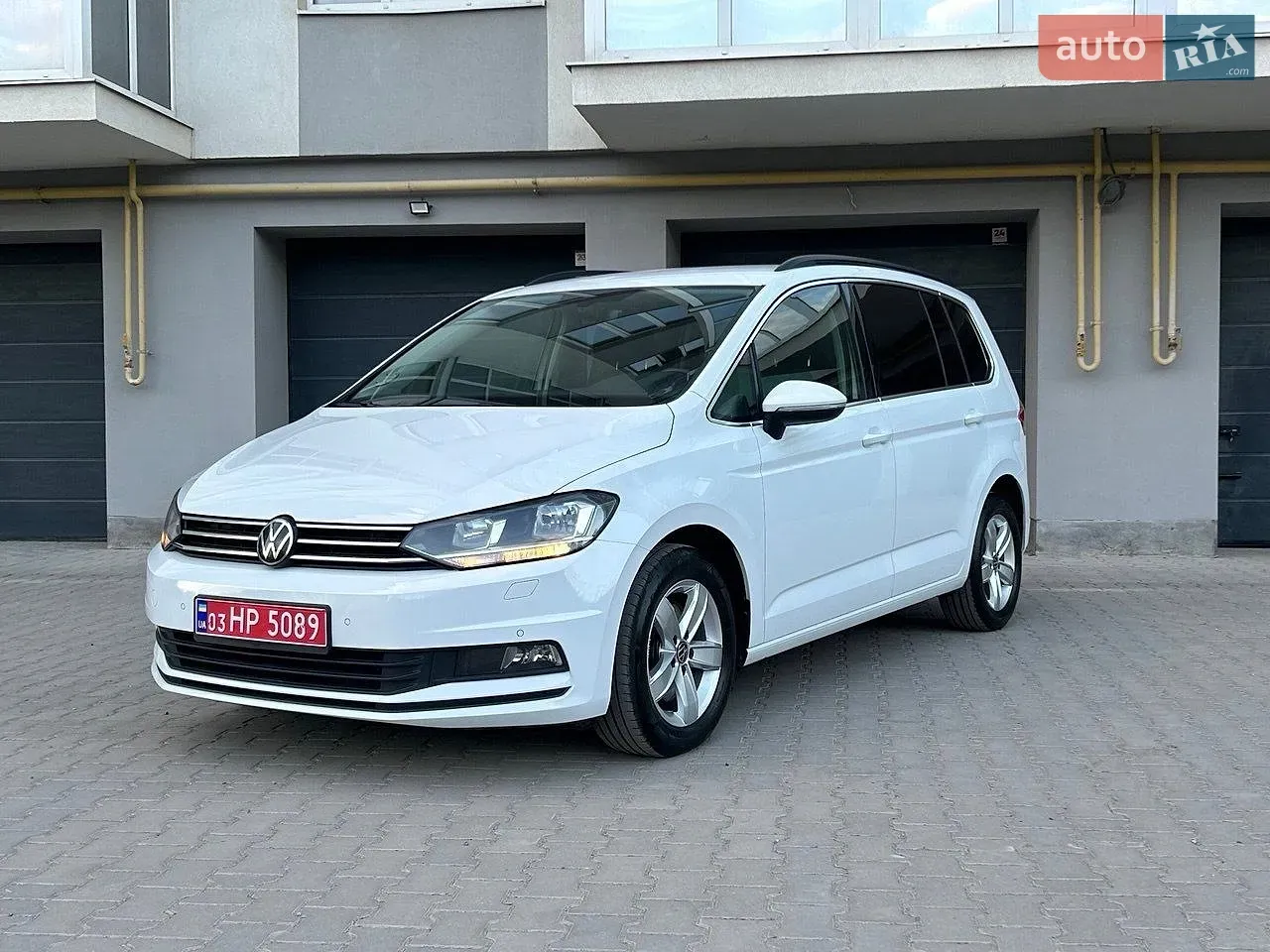 Volkswagen Touran 2021 photo 4