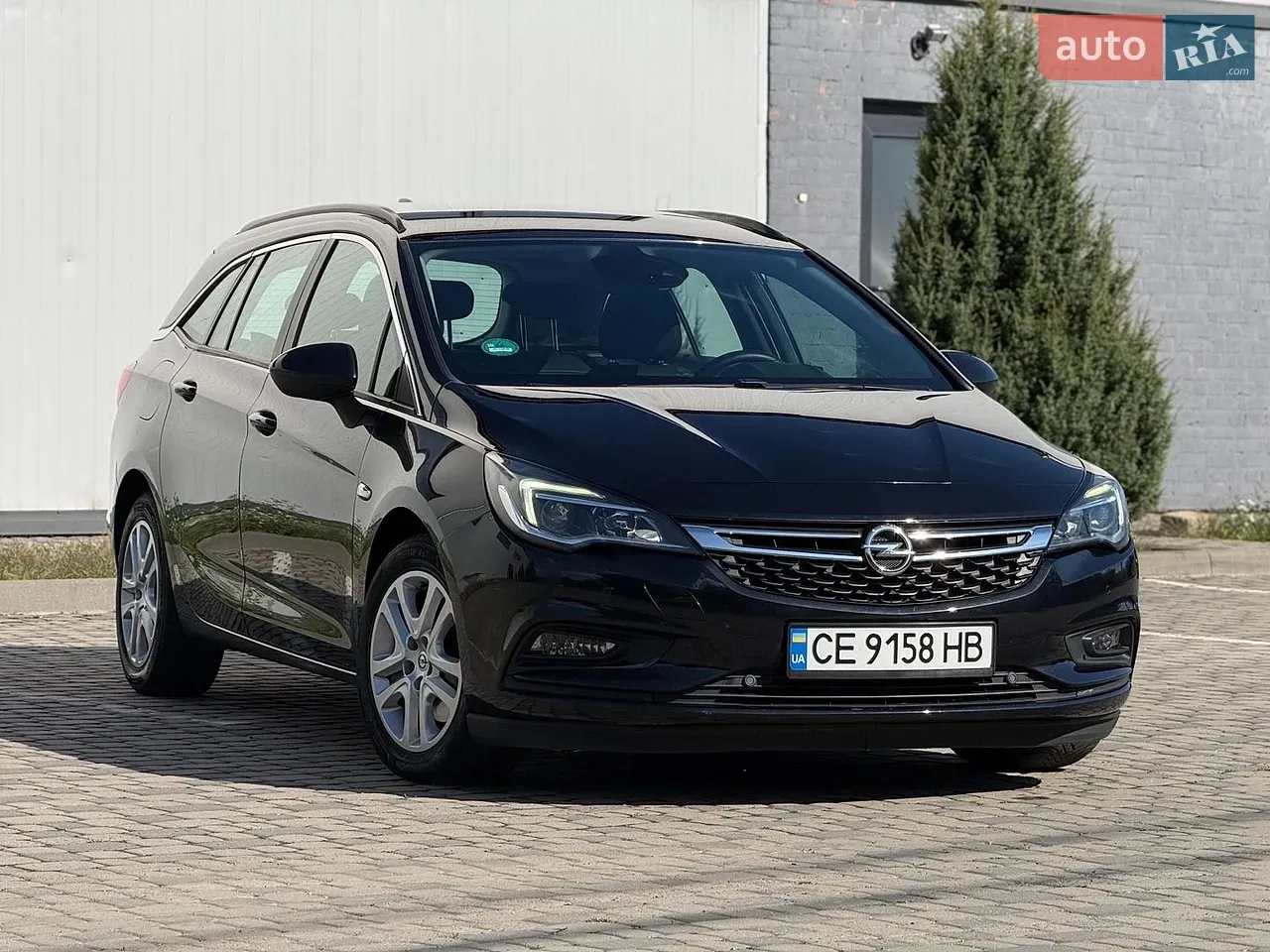 Opel Astra 2016 photo 2