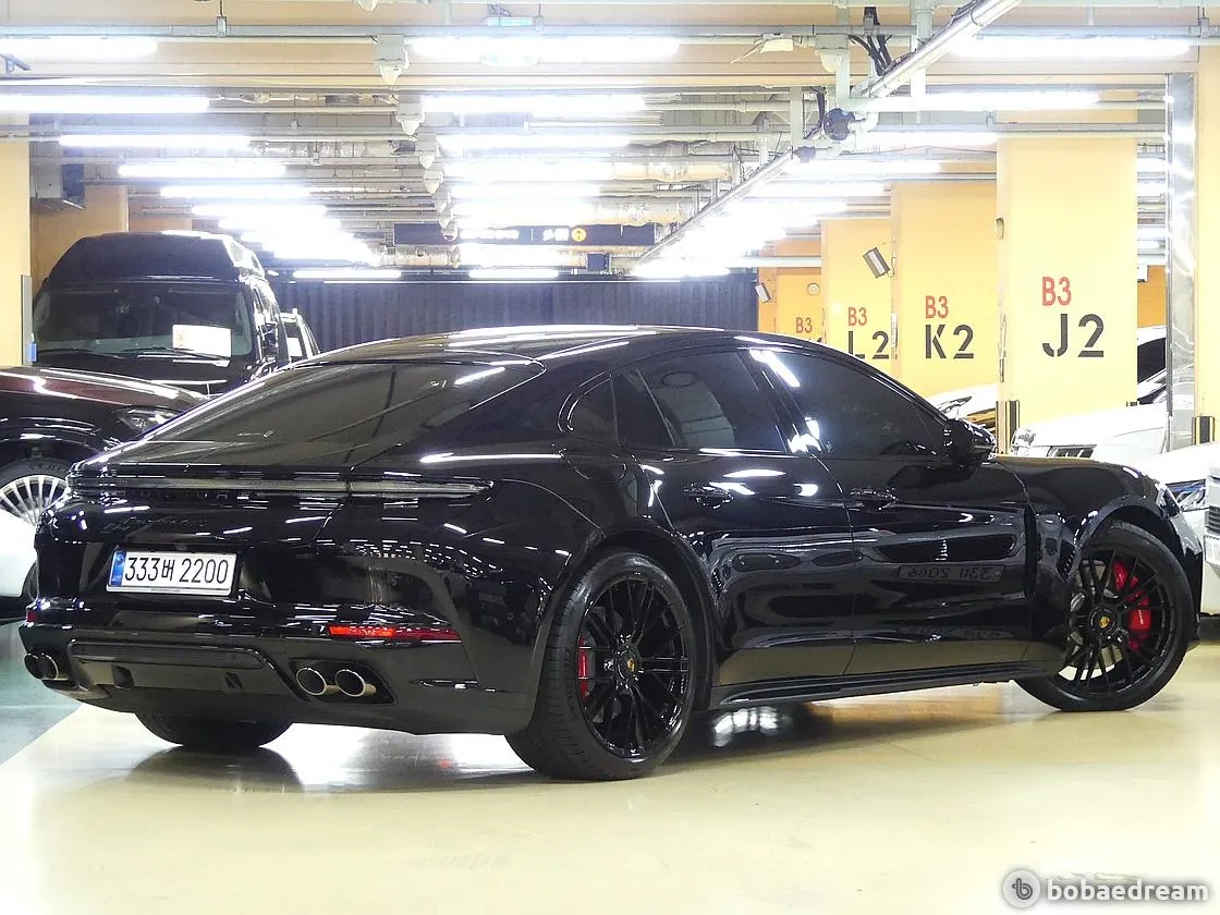 Porsche Panamera 2025 photo 3