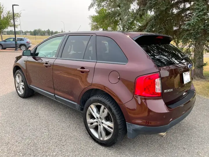 Ford Edge 2012 photo 3