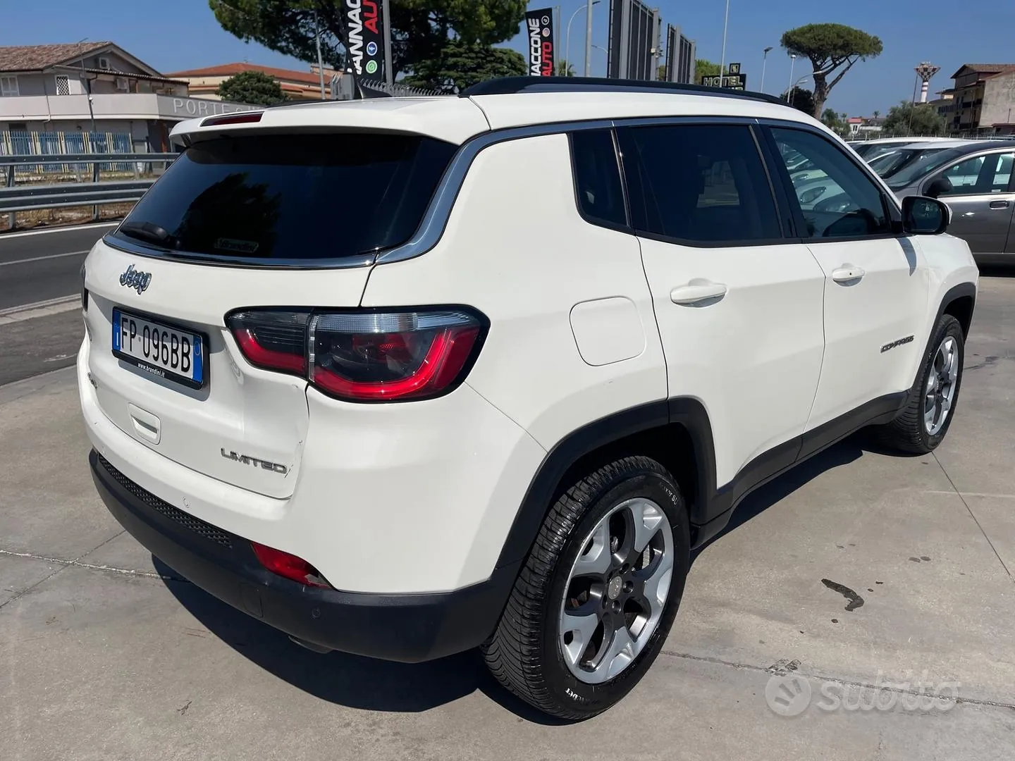Jeep Compass 2018 photo 4