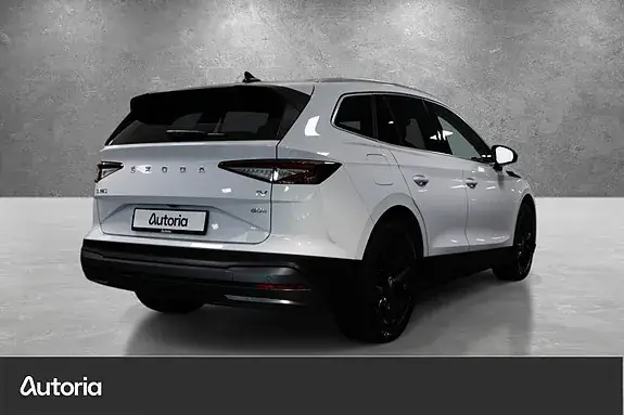 Skoda Enyaq 2023 photo 2