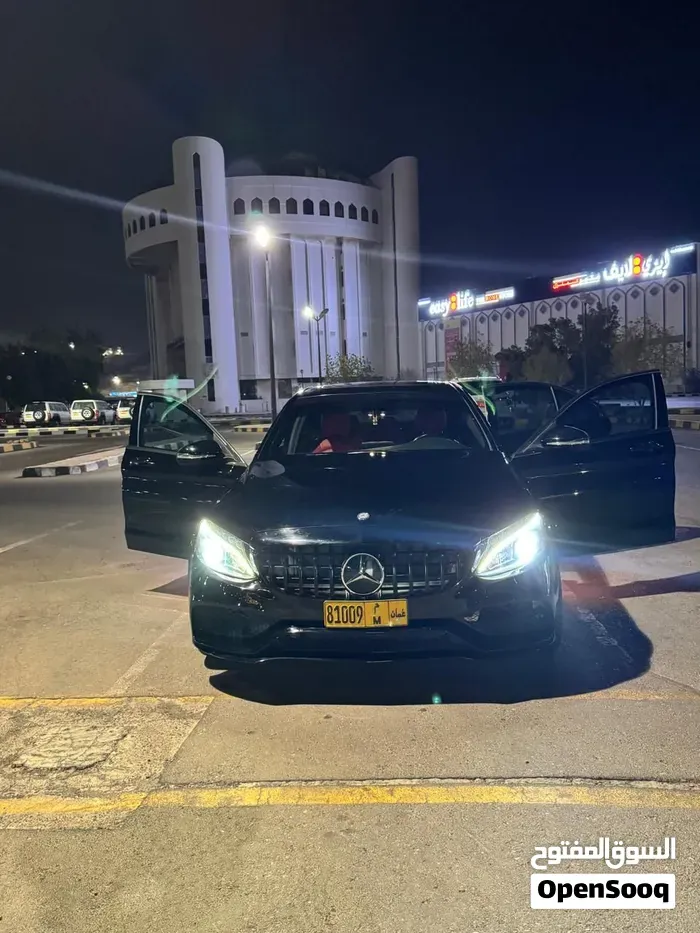 Mercedes-Benz C-Class 2018 photo 2