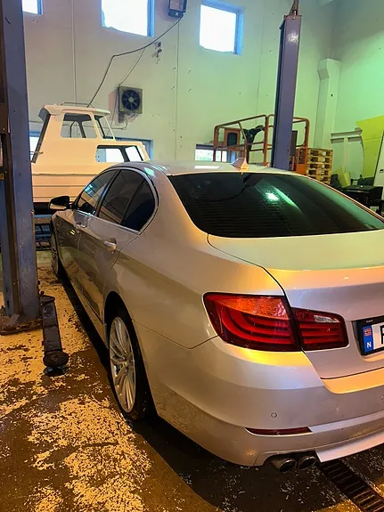 BMW 520D 2011 photo 4