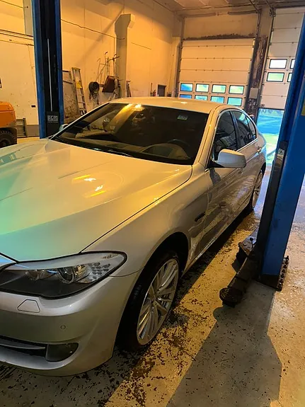 BMW 520D 2011 photo 3