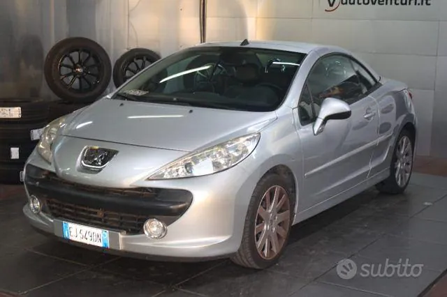 Peugeot 207 2011 photo 2
