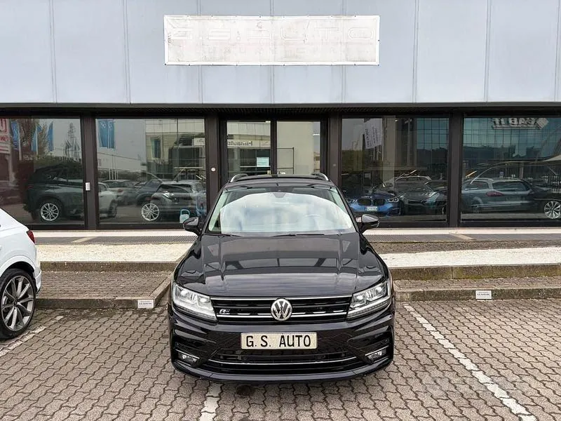 Volkswagen Tiguan 2019 photo 2