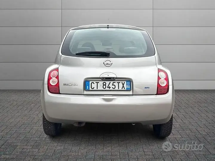 Nissan Micra 2005 photo 4