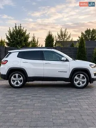 Jeep Compass 2018 photo 4