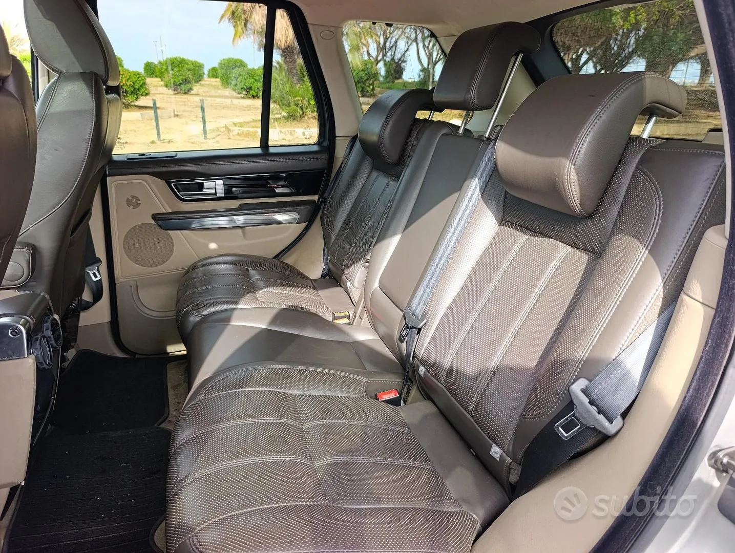 Land Rover Range Rover Sport 2012 photo 5