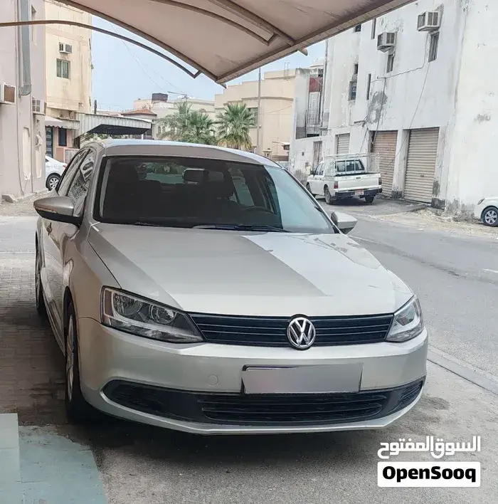 Volkswagen Jetta 2011 photo 2