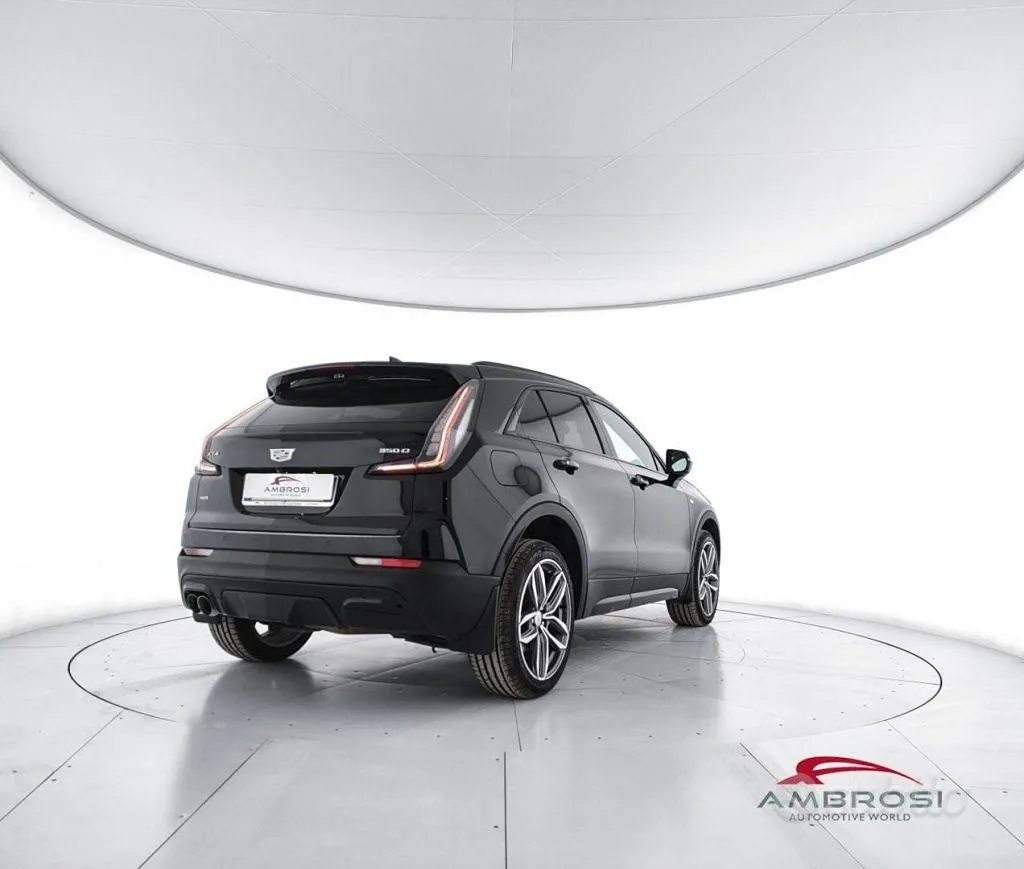 Cadillac Xt4 2022 photo 3