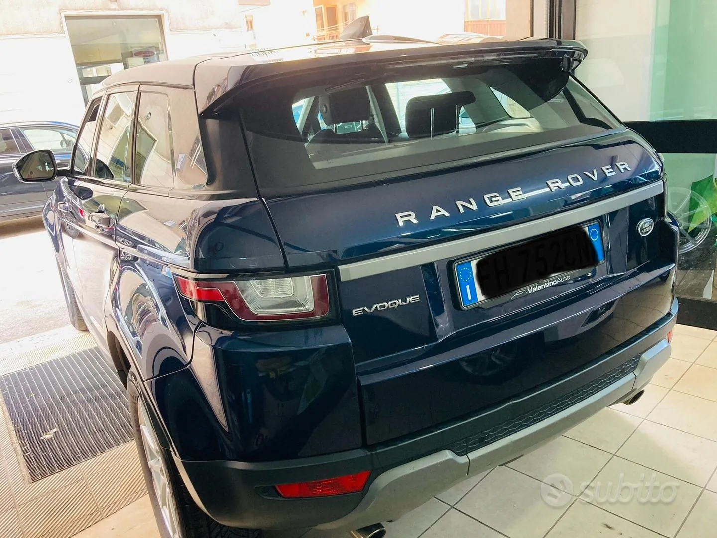 Land Rover Range Rover Evoque 2017 photo 4