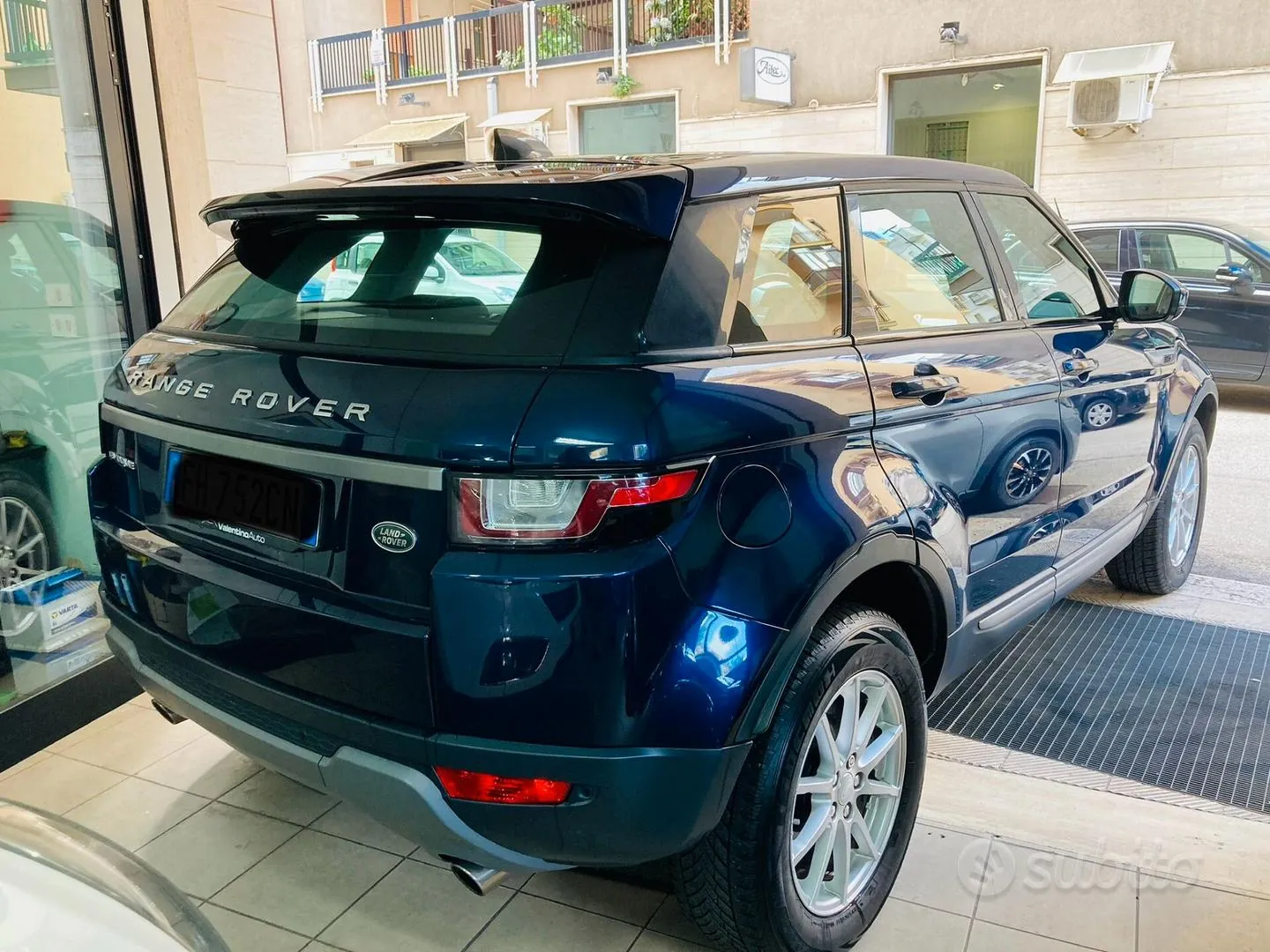 Land Rover Range Rover Evoque 2017 photo 3