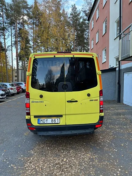 Mercedes-Benz Sprinter 319 2012 photo 5