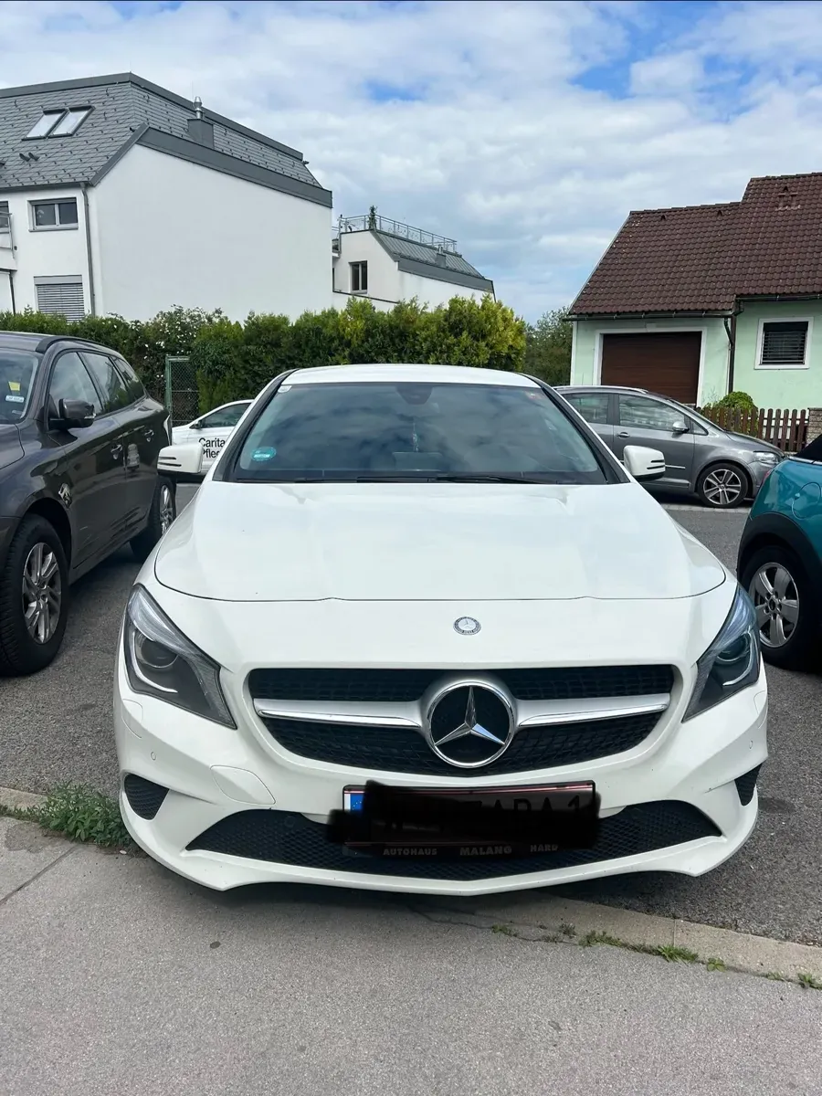 Mercedes-Benz Cla-Class 2015 photo 2