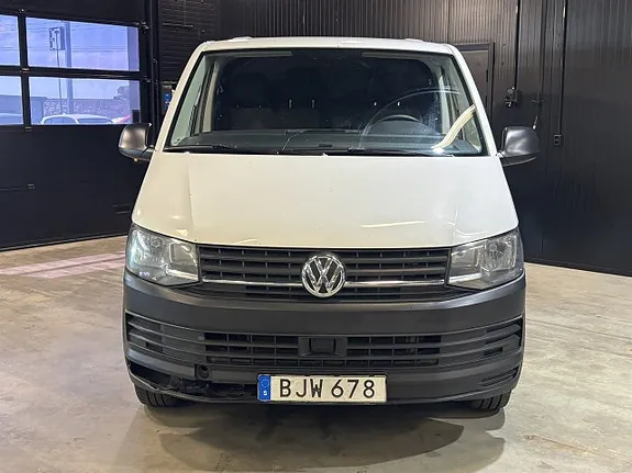 Volkswagen Transporter 2017 photo 2