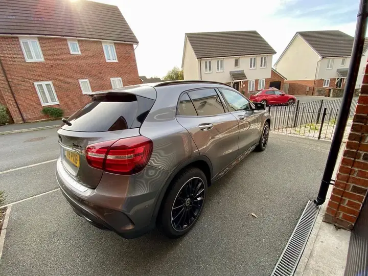 Mercedes-Benz Gla 2019 photo 5