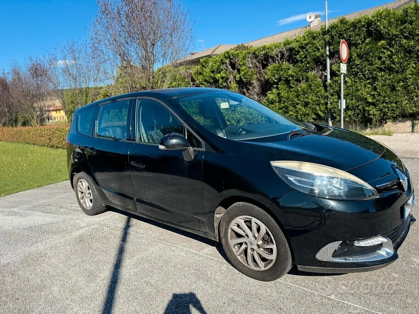 Renault Grand Scenic 2014 photo 3