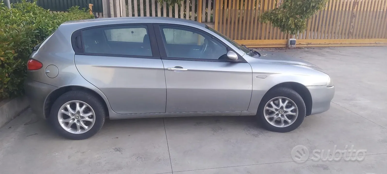Alfa Romeo 147
