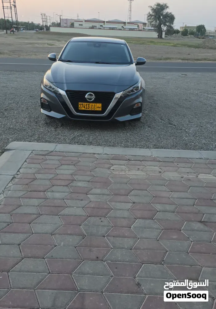 Nissan Altima
