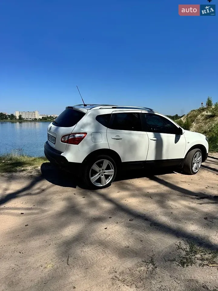 Nissan Qashqai 2011 photo 3