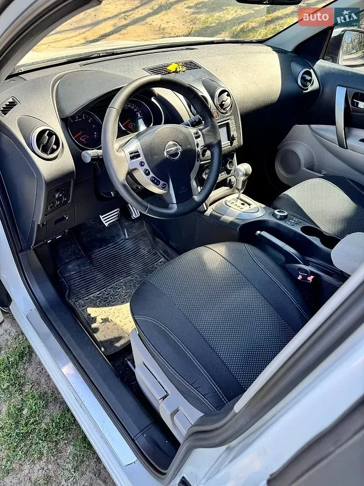Nissan Qashqai 2011 photo 5