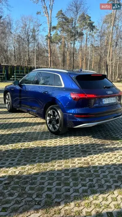 Audi E-Tron 2020 photo 4