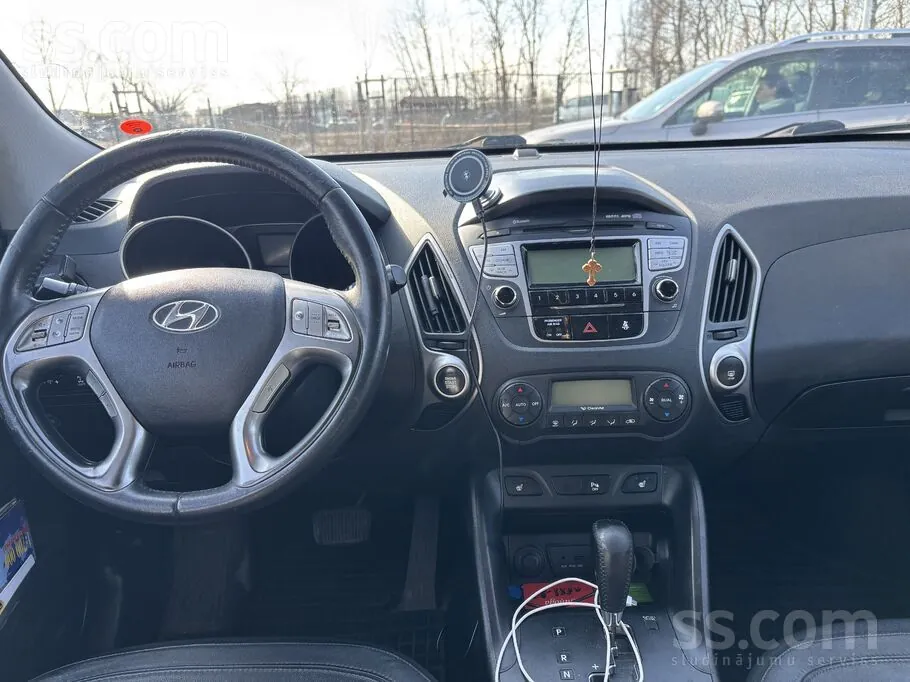 Hyundai Ix35 2011 photo 5