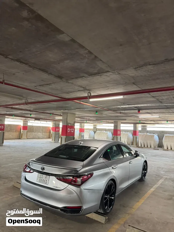 Lexus Es 2024 photo 2