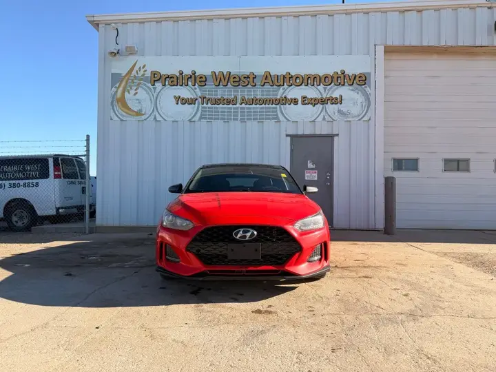 Hyundai Veloster 2019 photo 2