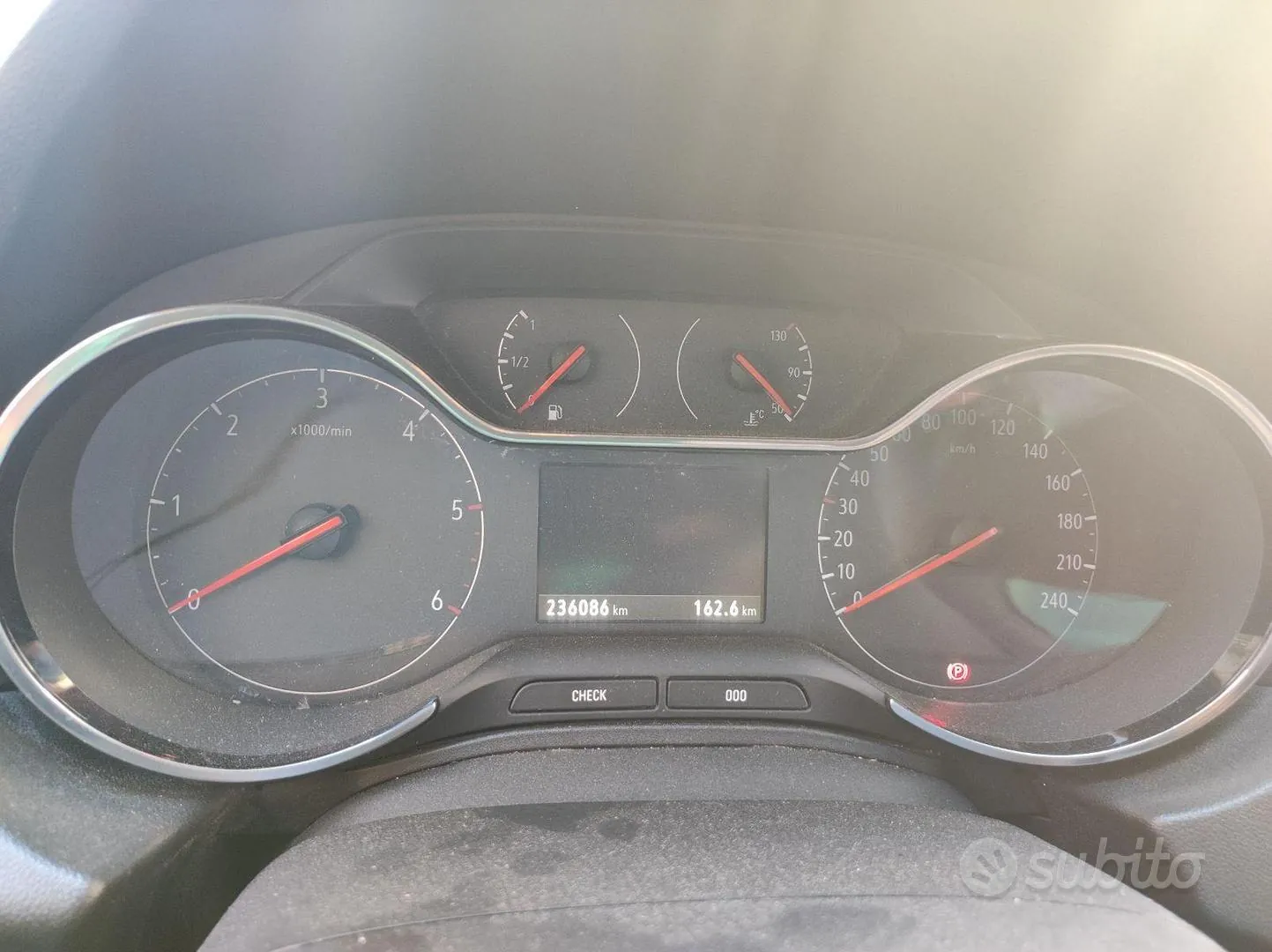 Opel Grandland X 2019 photo 4