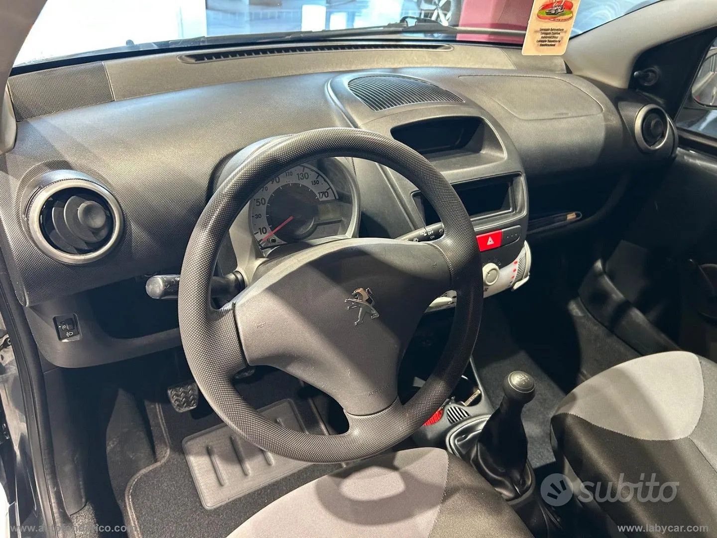 Peugeot 107 2013 photo 5