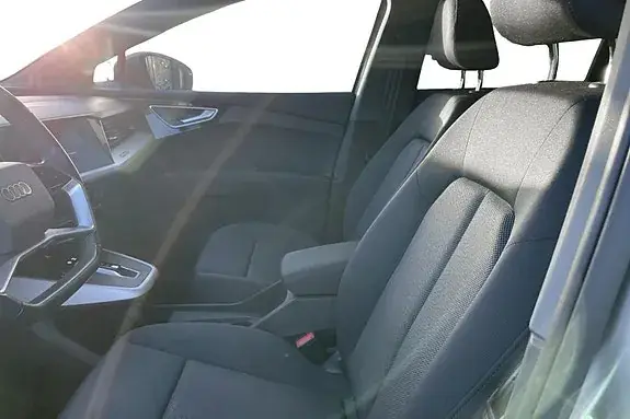 Audi Q4 E-Tron 2023 photo 5