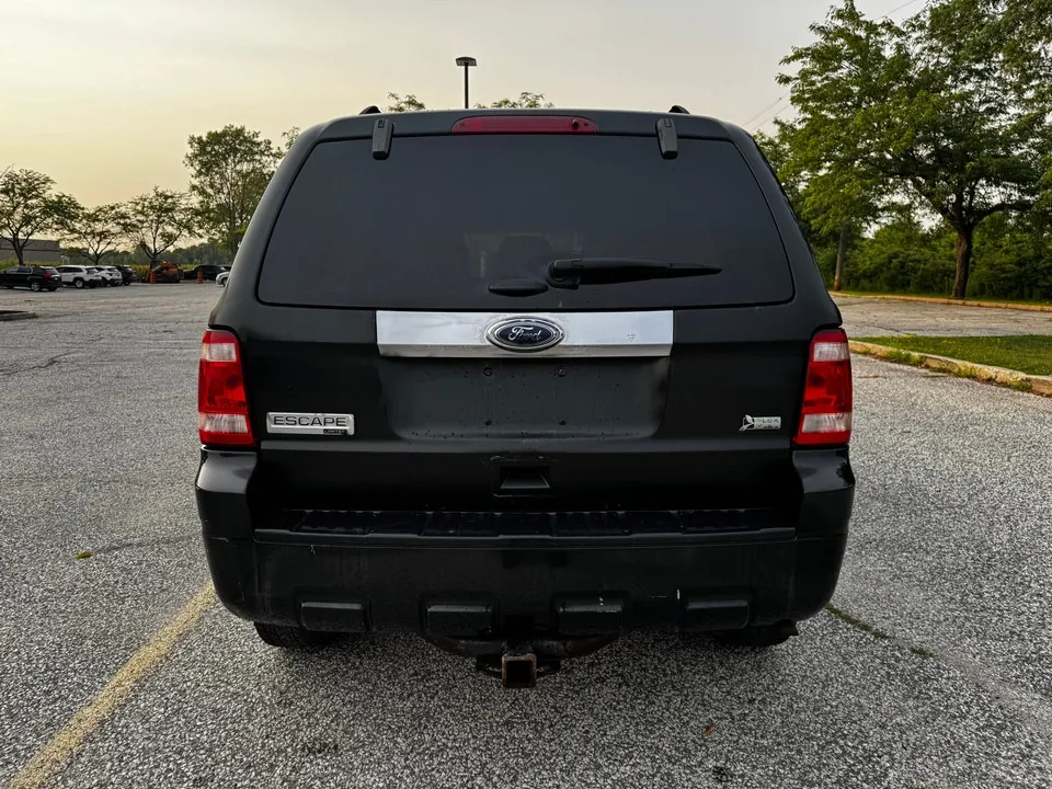 Ford Escape 2011 photo 4