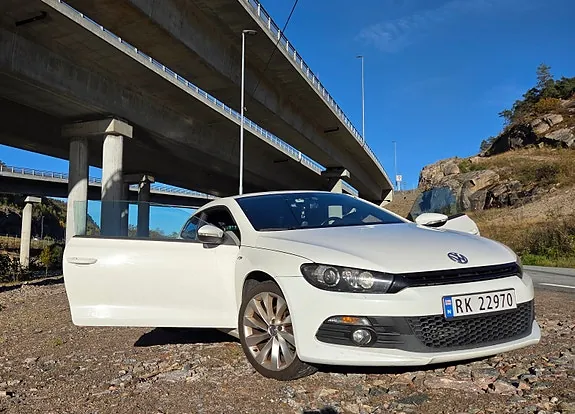Volkswagen Scirocco 2011 photo 3