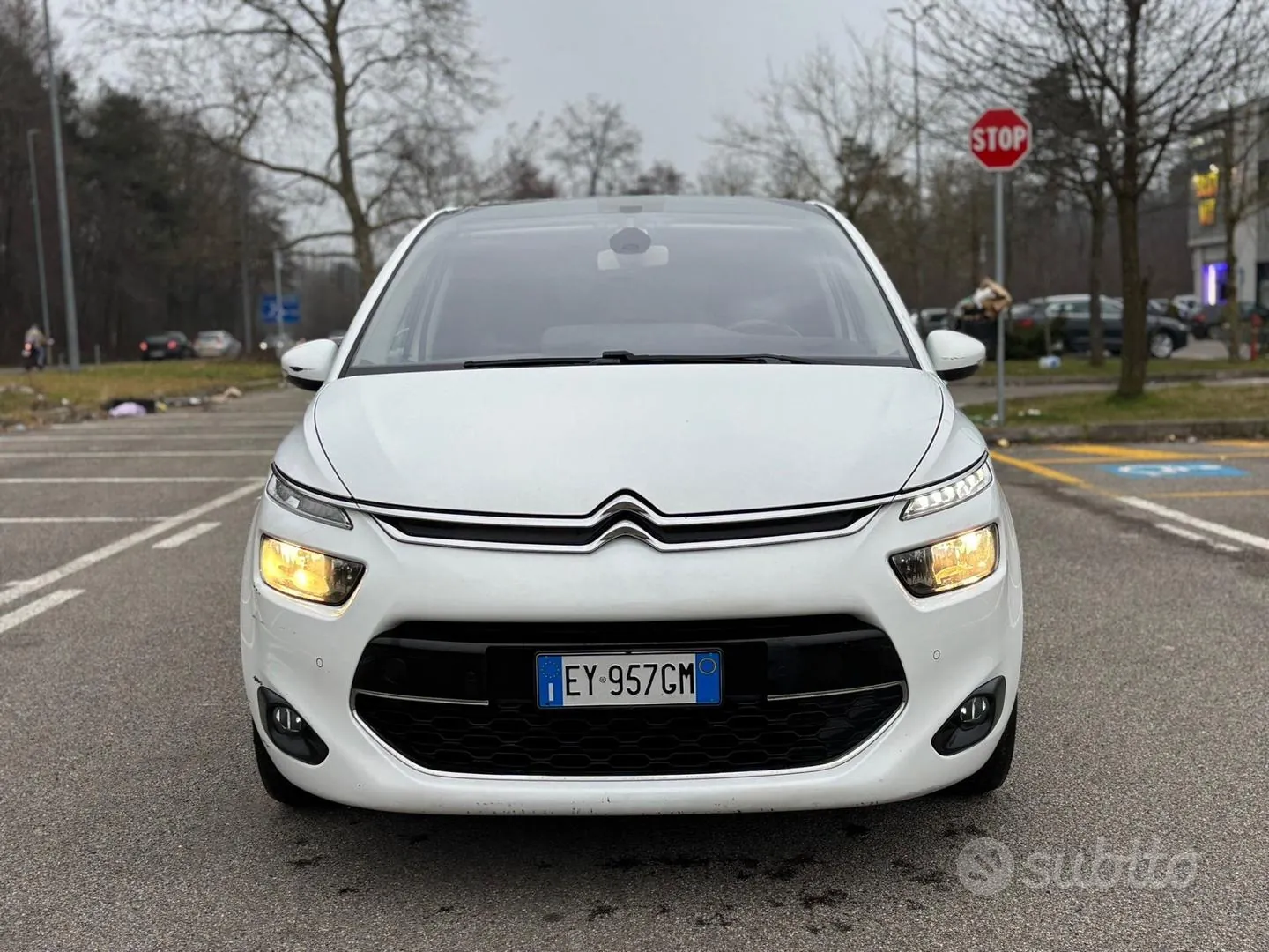 Citroen C4 Picasso 2015 photo 2