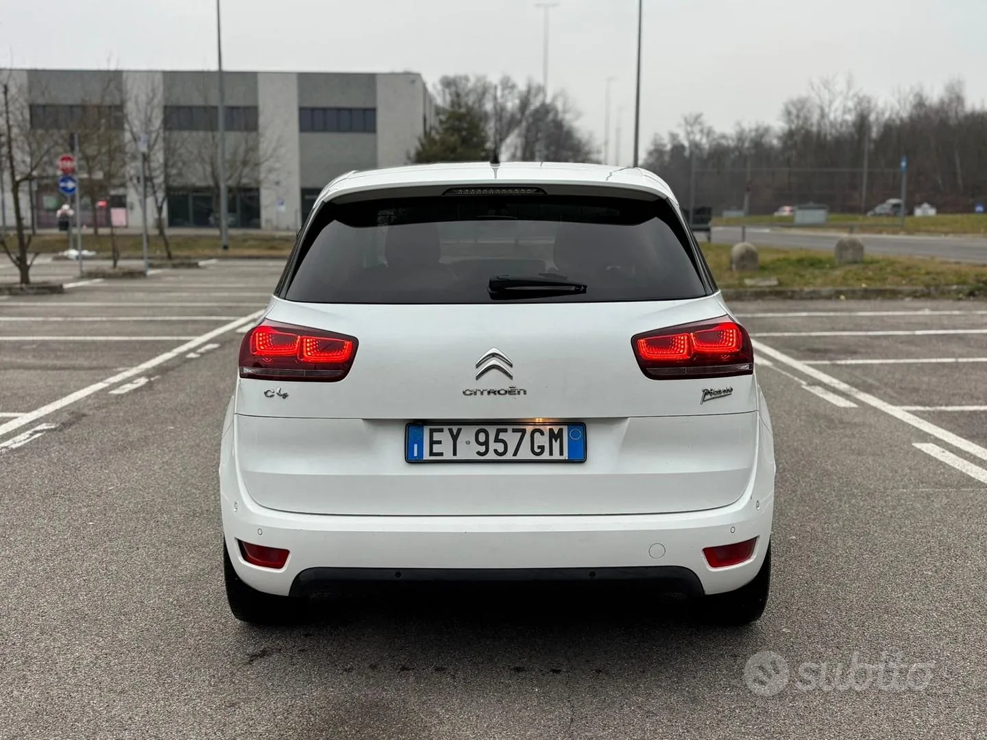 Citroen C4 Picasso 2015 photo 5