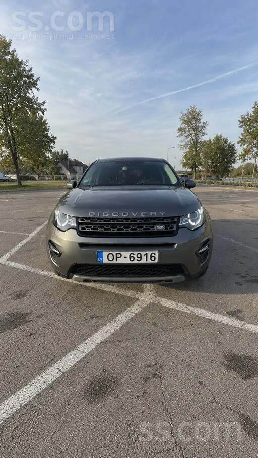 Land Rover Discovery Sport 2016 photo 4