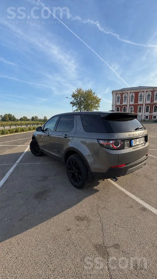 Land Rover Discovery Sport 2016 photo 3