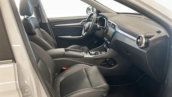 MG Zs Ev 2021 photo 3