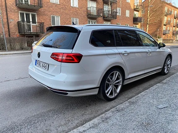 Volkswagen Passat 2017 photo 5