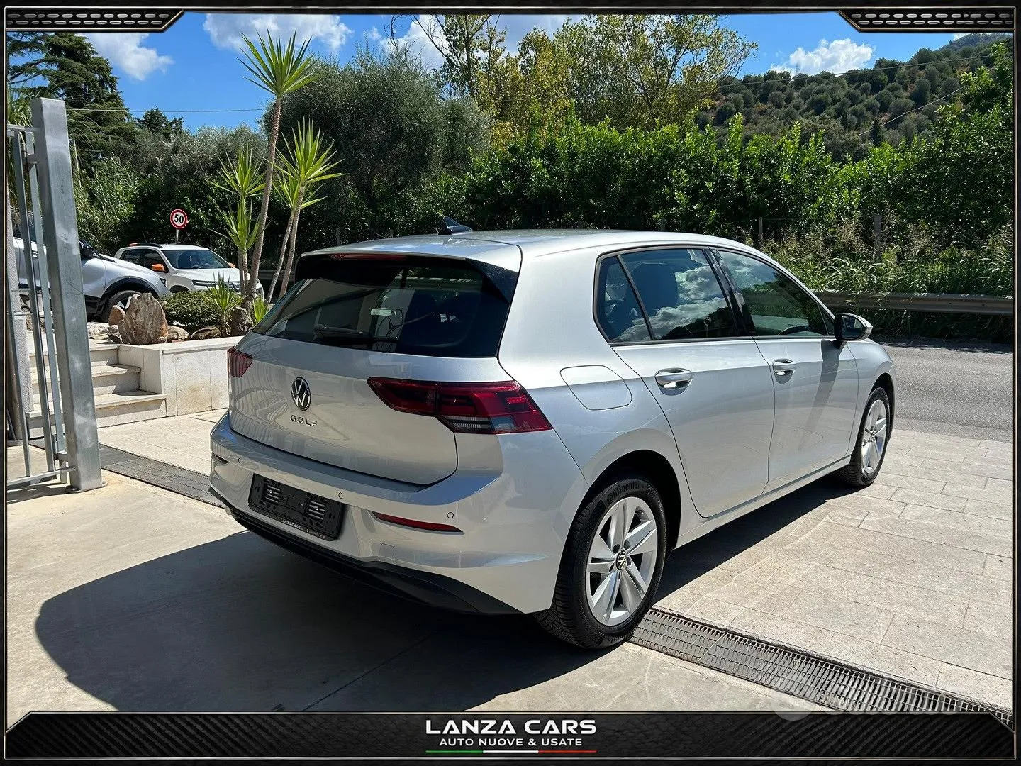 Volkswagen Golf 2022 photo 3
