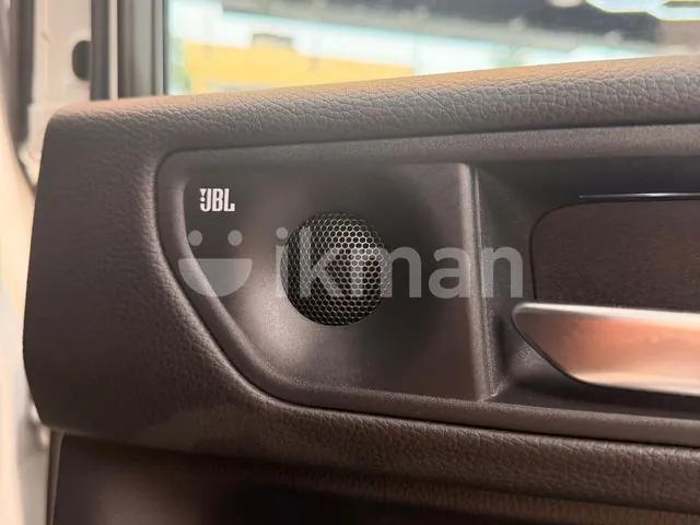 Toyota Land Cruiser Prado 2024 photo 4