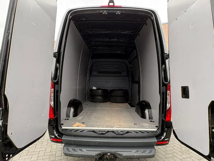 Mercedes-Benz Sprinter 2021 photo 3