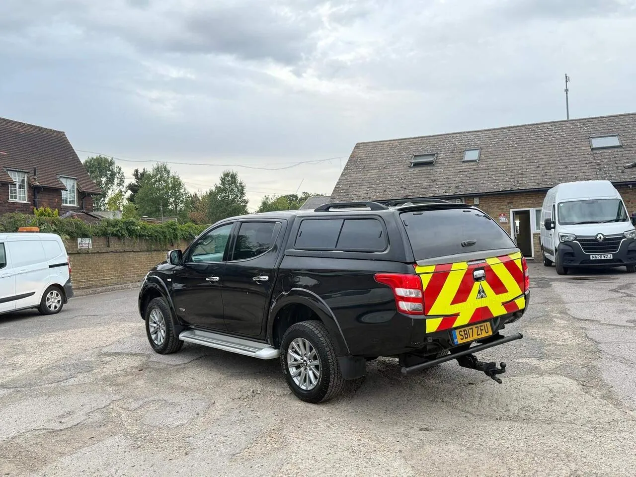 Mitsubishi L200 2017 photo 5