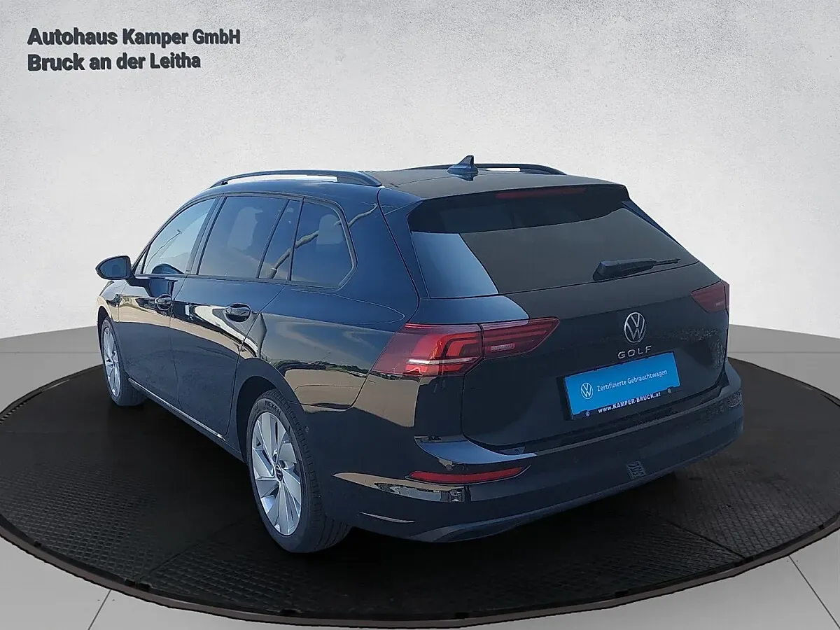 Volkswagen Golf 2026 photo 3