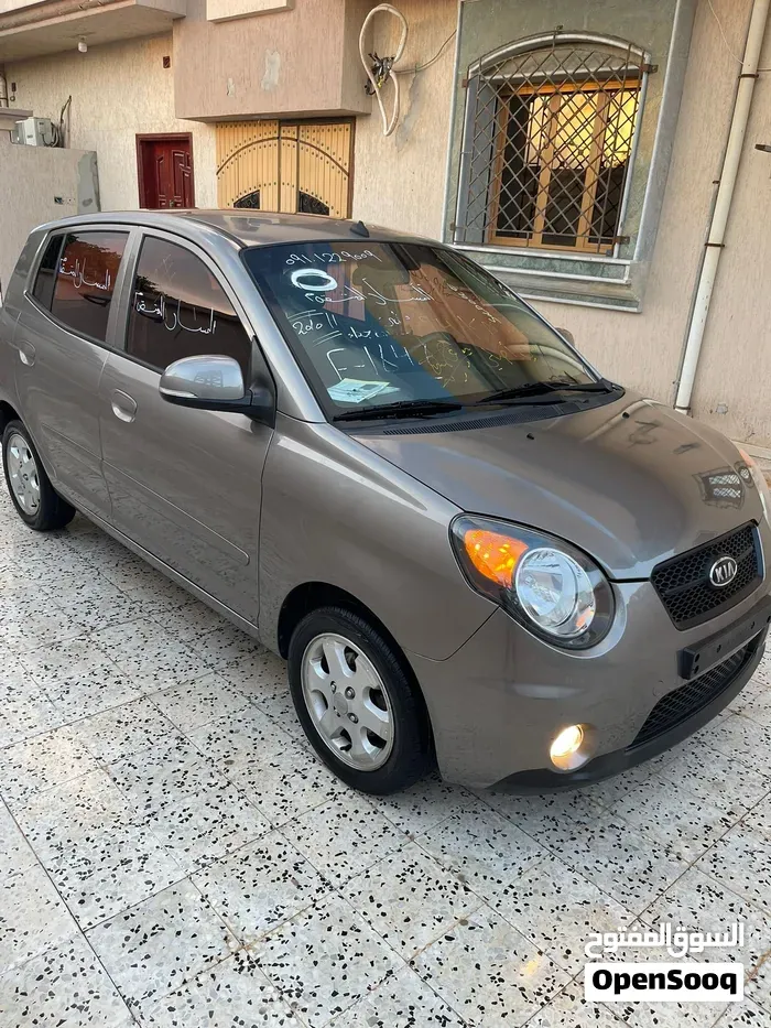 Kia Picanto 2010 photo 2