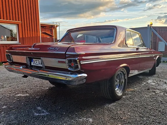 Plymouth Fury 1963 photo 4